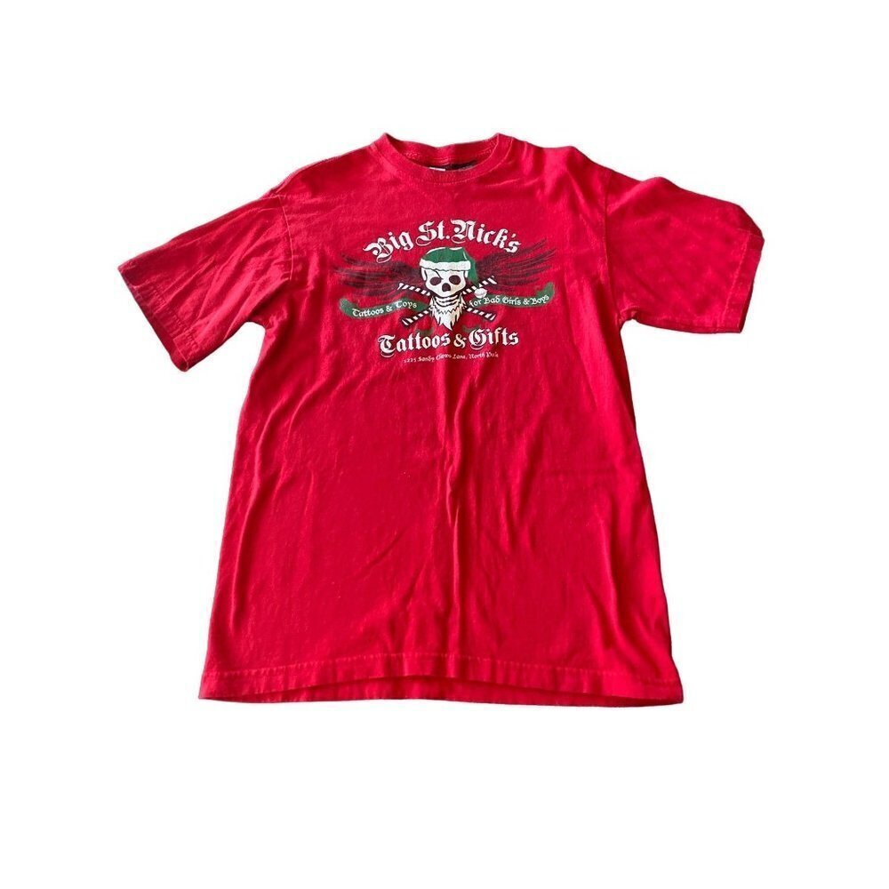 St.‎ Nick's Tattoo & Gifts Red T Shirt Size Medium